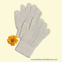 Load image into Gallery viewer, Exfoliating Shower/Bath Gloves (made with organic bamboo cotton)
