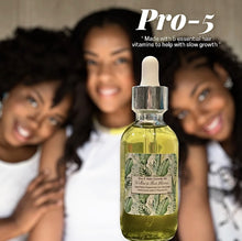 Load image into Gallery viewer, Low Stock! Pro 5-3 Vitamin Hair + Scalp Growth Oil ⭐️⭐️⭐️⭐️
